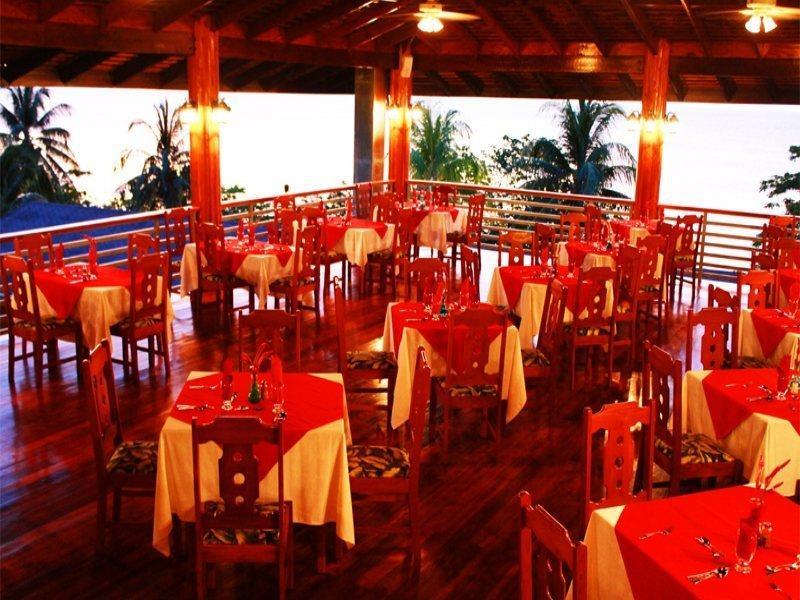 Grafton Beach Resort Black Rock Екстер'єр фото