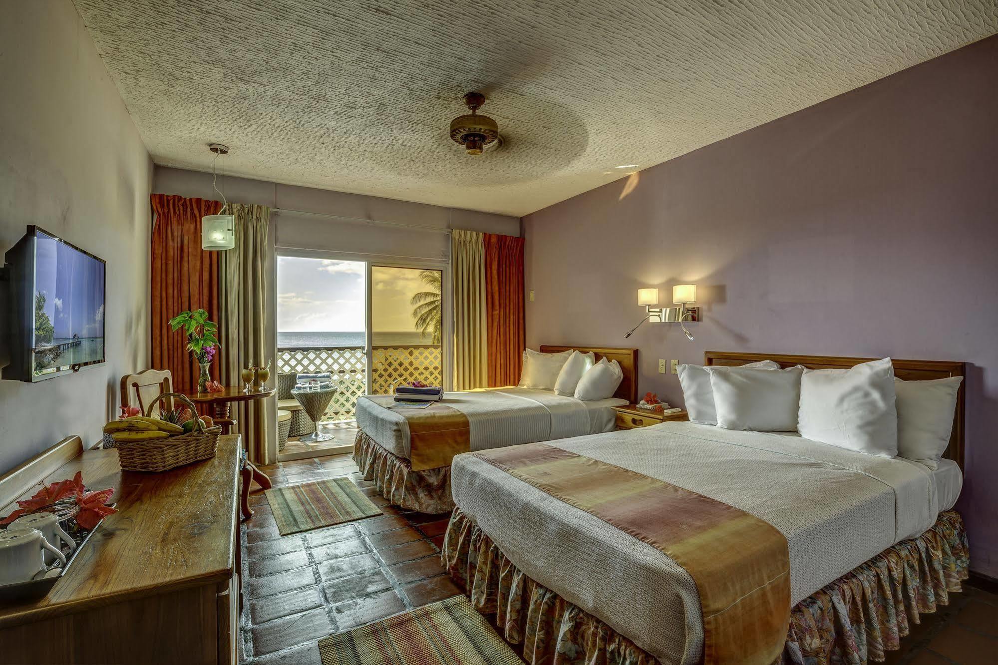 Grafton Beach Resort Black Rock Екстер'єр фото